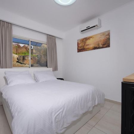 El Viso Verde Luxury Suites Had Nes Buitenkant foto