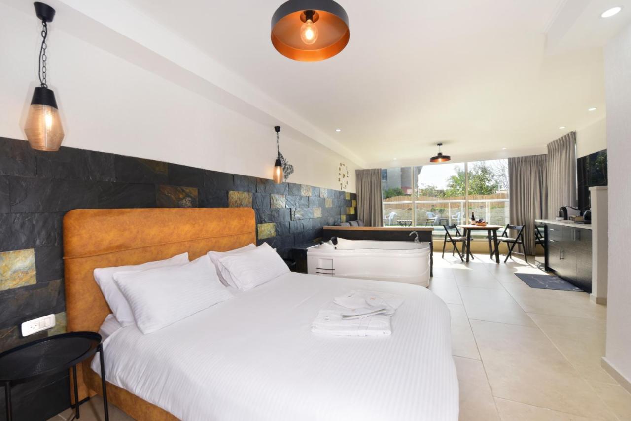 El Viso Verde Luxury Suites Had Nes Buitenkant foto