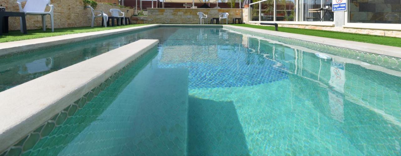 El Viso Verde Luxury Suites Had Nes Buitenkant foto
