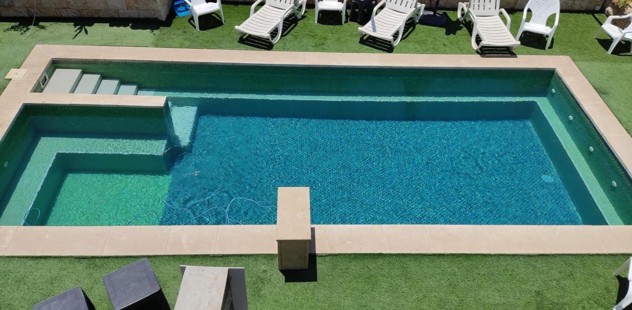 El Viso Verde Luxury Suites Had Nes Buitenkant foto